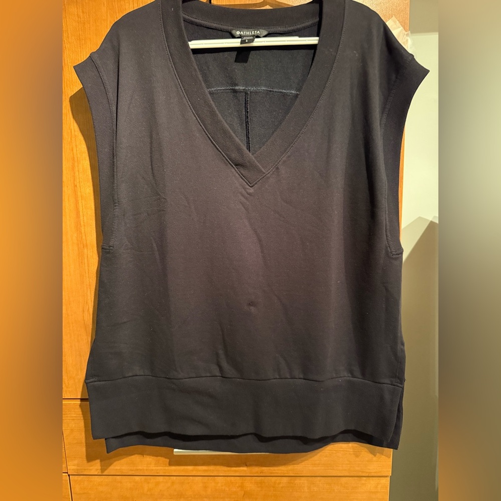 Athleta Black V-Neck Vest